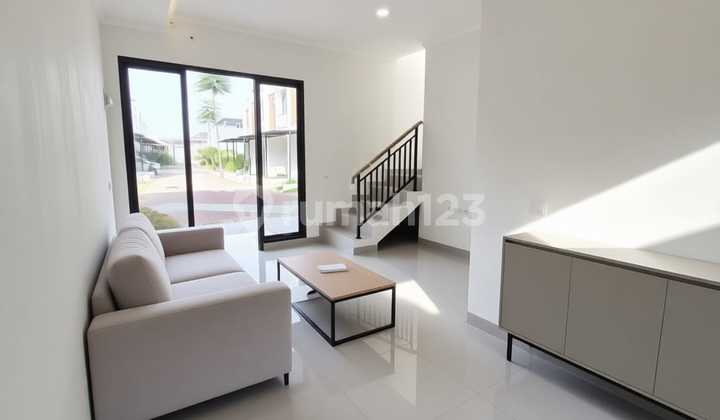 Rumah 2 Lantai di Pamulang Siap Huni Dekat Dgn BSD Rumah 2 Lantai di Pamulang Siap Huni Dekat Dgn BSD