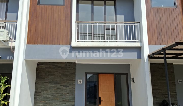 Dijual Rumah 2 LT Siap Huni Dkt BSD dan Akses Tol Pamulang Dijual Rumah 2 LT Siap Huni Dkt BSD dan Akses Tol Pamulang