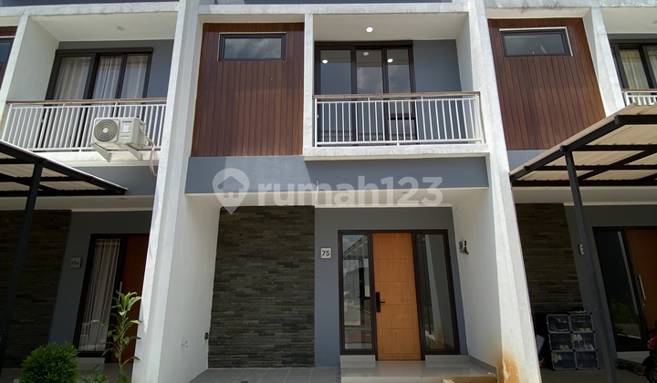 Rumah Ready Stock 2 Lantai di Pamulang Bebas Banjir