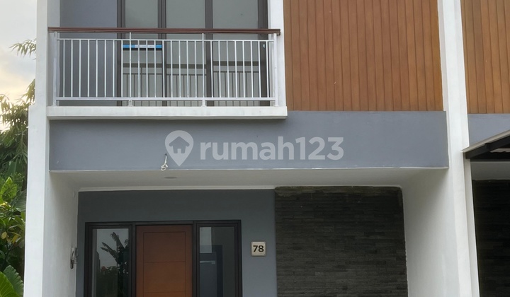 Rumah 2 LT Dgn 3 KT Lokasi Strategis & Bebas Banjir di Pamulang