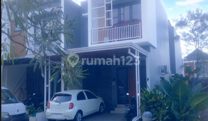 Townhouse Siap Huni di Jl.surya Kencana Pamulang Unpam Townhouse Siap Huni di Jl.surya Kencana Pamulang Unpam