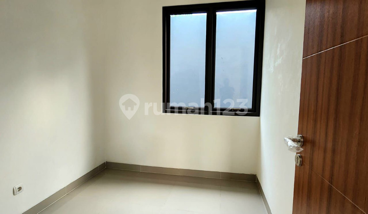 Rumah Minimalis 2 Lantai Siap Huni Lokasi Strategis Dipamulang Rumah Minimalis 2 Lantai Siap Huni Lokasi Strategis Dipamulang