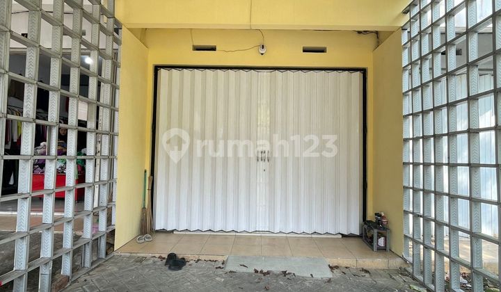 Shop House 8 Rooms Near Brawijaya University Malang 2
