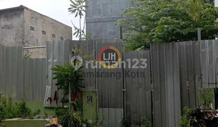 Kavling di Daerah Pleburan 1