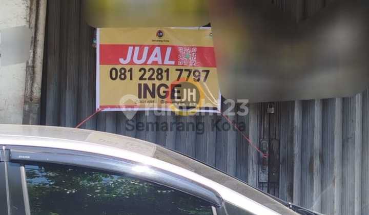 Ruko di Jalan Mt Haryono 1