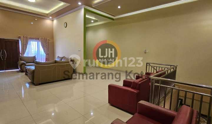 Rumah mewah di Graha Taman Bougenville 2