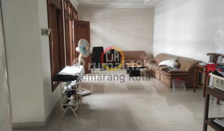Rumah Siap Huni di Jalan Dr. Cipto 1