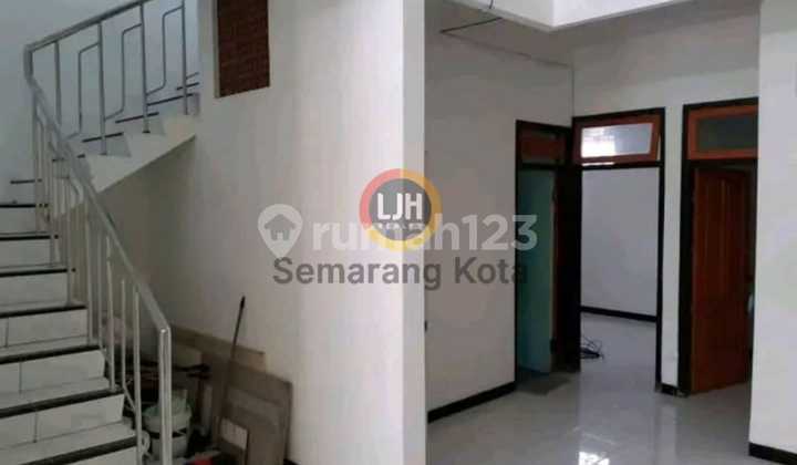 Rumah Siap Huni di Jalan Hawa 1