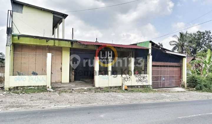 Warehouse in the Pendingan Area 1