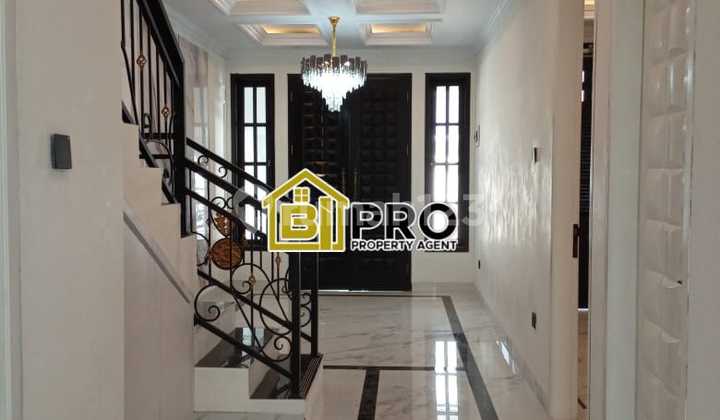 House For Sale In Jagakarsa South Jakarta Within Cluster 2