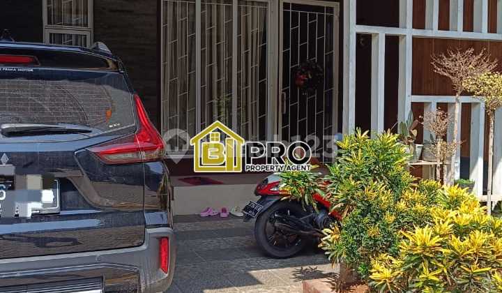 Good House with SHM in Cikeas Cibubur Country