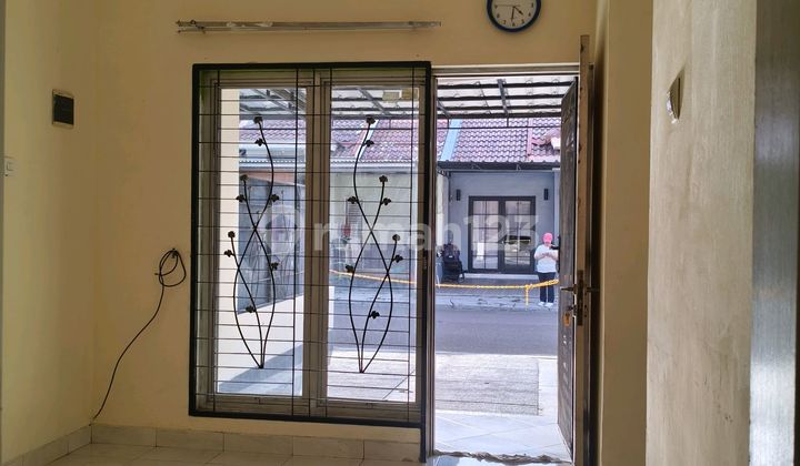 Dikontrakan Rumah Siap Huni Cluster Harapan Indah Bekasi Rumah 2
