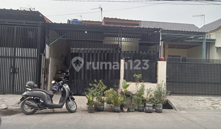 Good House with SHM in Pondok Ungu Sector 5, Bekasi b1095