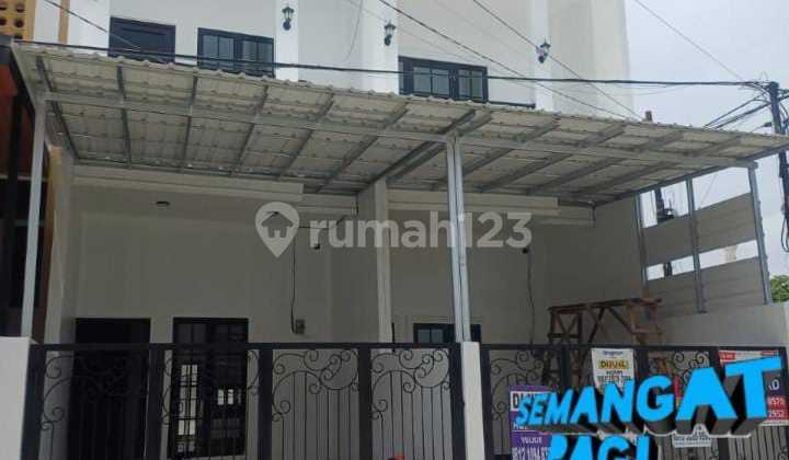 For Sale Ready-to-Occupy House in Harapan Indah, West Bekasi