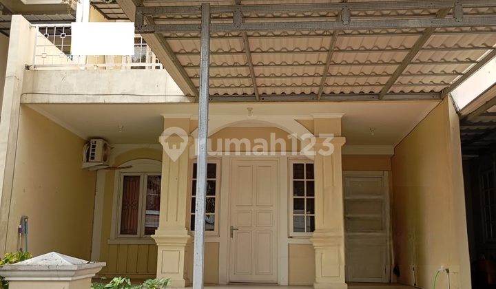 Semi-Furnished House for Rent in Legenda Wisata Cibubur Semi-Furnished House for Rent in Legenda Wisata Cibubur