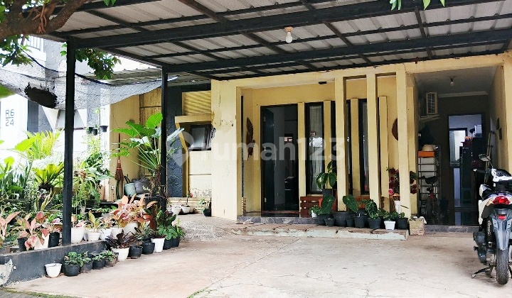 Jual Rumah di Bawah Pasar di Legenda Wisata Cibubur.