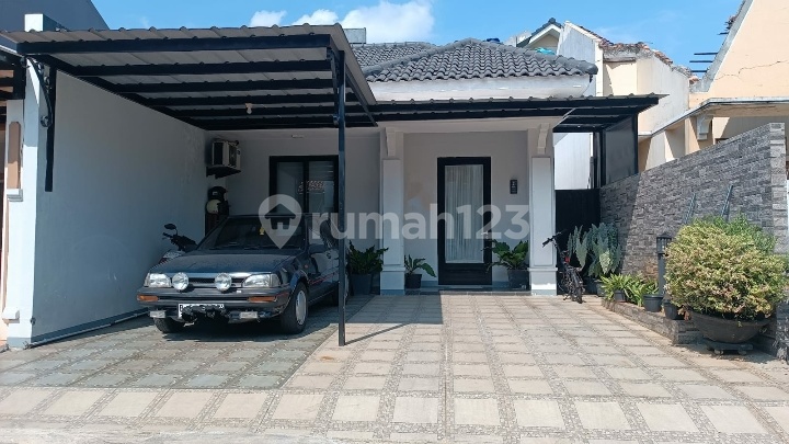 Jual Rumah Super Cantik Dan Rapi Di Taman Kenari Cibubur. Jual Rumah Super Cantik Dan Rapi Di Taman Kenari Cibubur.