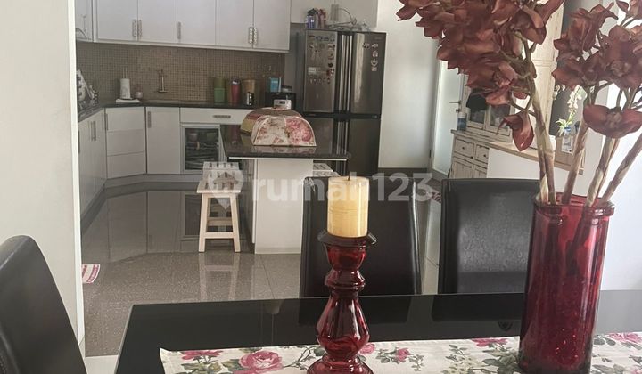 Sell Spacious Luxury House Below Market Price in Cibubur