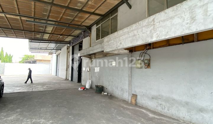 Kapuk Kamal Warehouse, Area 3727 m², Width 2270 m, Includes Office, 40 Feet, Price 2.2 Billion/Year Kapuk Kamal Warehouse, Area 3727 m², Width 2270 m, Includes Office, 40 Feet, Price 2.2 Billion/Year