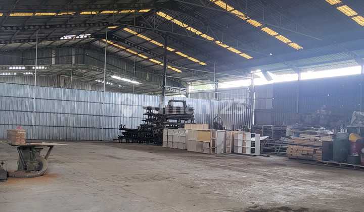 Daan Mogot Warehouse, Warehouse Area, Plot 1113, Price 650 Million/Year Daan Mogot Warehouse, Warehouse Area, Plot 1113, Price 650 Million/Year