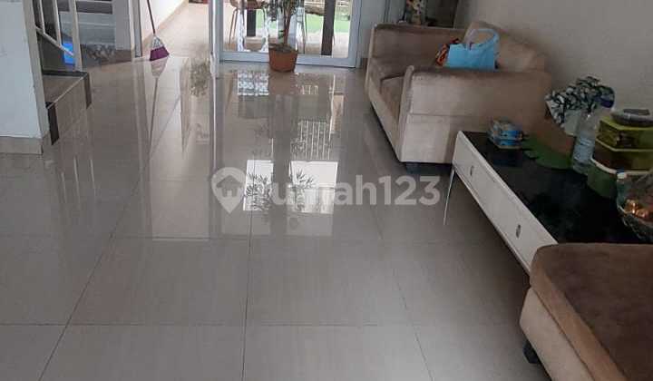 Dijual Rumah 2 Lantai Siap Huni Dekat Stasiun KRL Pondok Ranji di Jl Wr Supratman Ciputat Dijual Rumah 2 Lantai Siap Huni Dekat Stasiun KRL Pondok Ranji di Jl Wr Supratman Ciputat