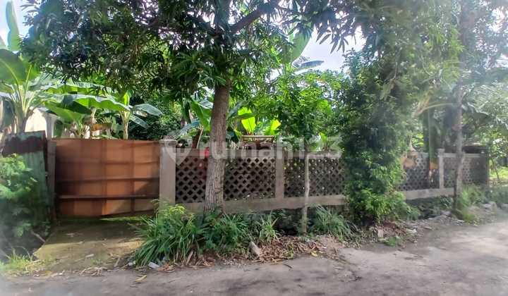 Land for Sale in Ciputat Near UIN Ciputat Campus Location in a Housing Complex