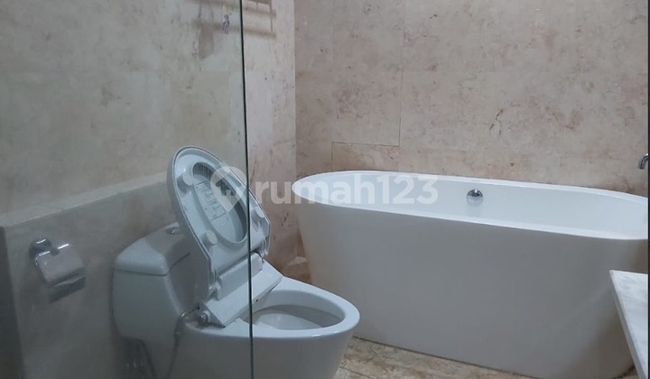 Disewakan Apartment Essence Darmawangsa 3Br Kebayoran Jakarta Selatan 2
