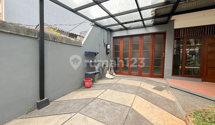 Disewakan Rumah Usaha di Area Scbd 2