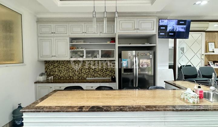 For Sale Luxury House in Pik 1