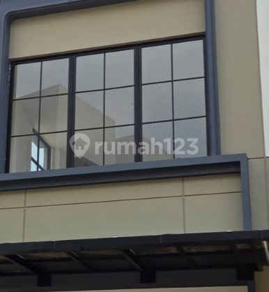 For Rent: Strategic Location Shop House 1