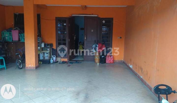 TRANSLATION: 
For Sale: Boarding House + Active Laundry Business - Ready for Profit, Prime Location! 2