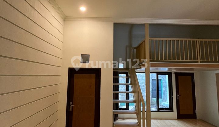 Luxury House Cheap Strategic Location in Cijagra Near STSI Campus