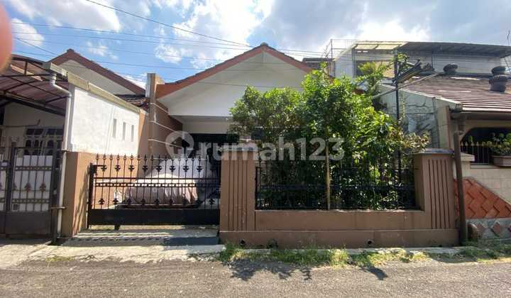 Rumah Terawat Murah di Turangga Pusat Kota Dekat Tsm Jarang Ada