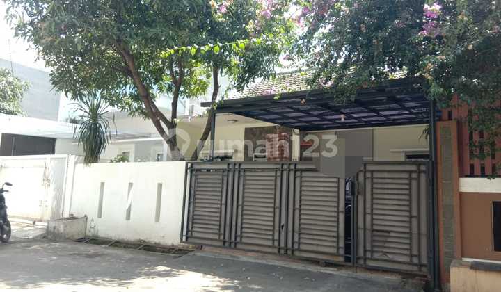 Rumah Terawat Lokasi Setrategis Di Sayap Jalan Kalijati Antapani 1