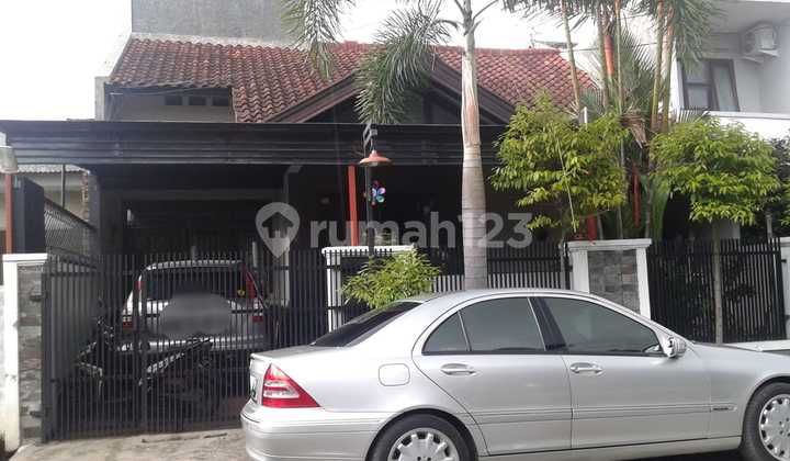 Rumah Terawat Murah Lagi Bu Komplek Margawangi Estate Margacinta