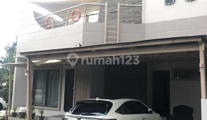 Rumah lux 3 lantai murah dalam Cluster area cigadung sayap Dago Rumah lux 3 lantai murah dalam Cluster area cigadung sayap Dago