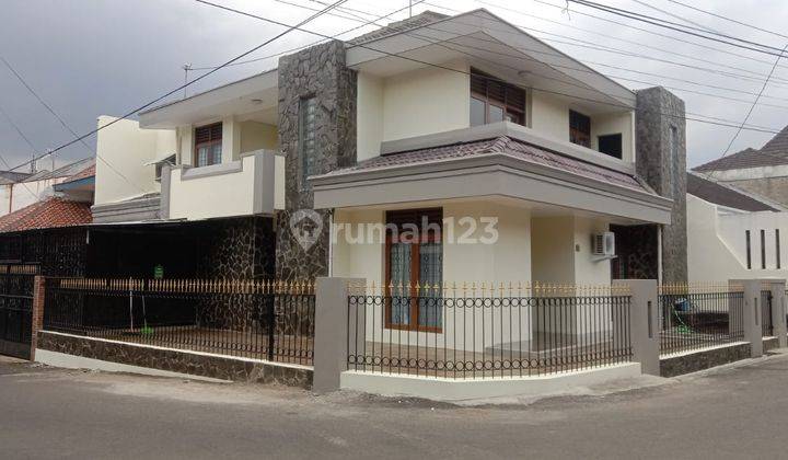 Dijual Cepat Rumah 2 Lantai Komplek Situsari Buahbatu Bandung Rq 1