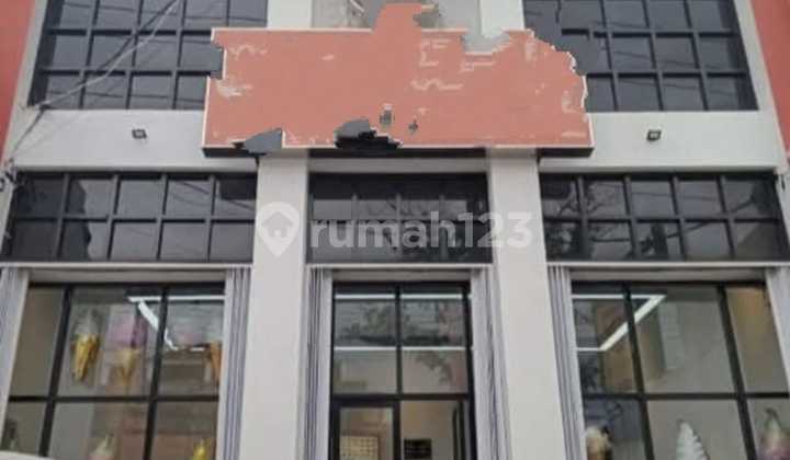 Active 3-Story Strategic Shop House on Banjaran Soreang Main Road 2