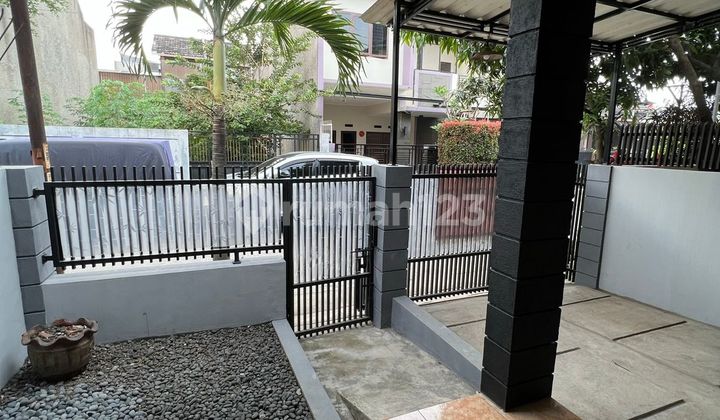 Rumah Terawat Setrategis Di Komplek Kiarasari Asri  2