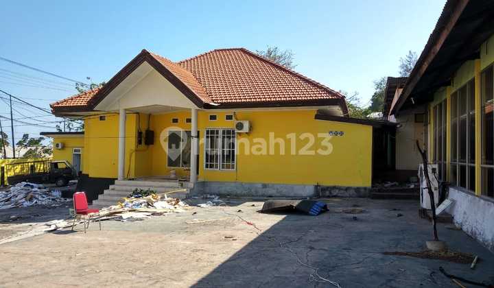 Rumah 1 Lantai Viuw Laut. Cocok untuk Hotel dan Restorant Cafe Gudang Rumah 1 Lantai Viuw Laut. Cocok untuk Hotel dan Restorant Cafe Gudang