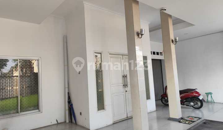DIJUAL CEPAT! Rumah 2 Lantai Mewah Siap Huni di Joglo Kembangan Jakbar (LT 135m², Bebas Banjir)