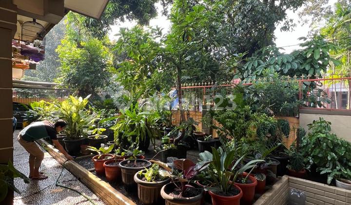 Dijual Rumah Elegan 1 Lantai, LT 500m², Hadap Tenggara, Siap Huni di BSD City 2