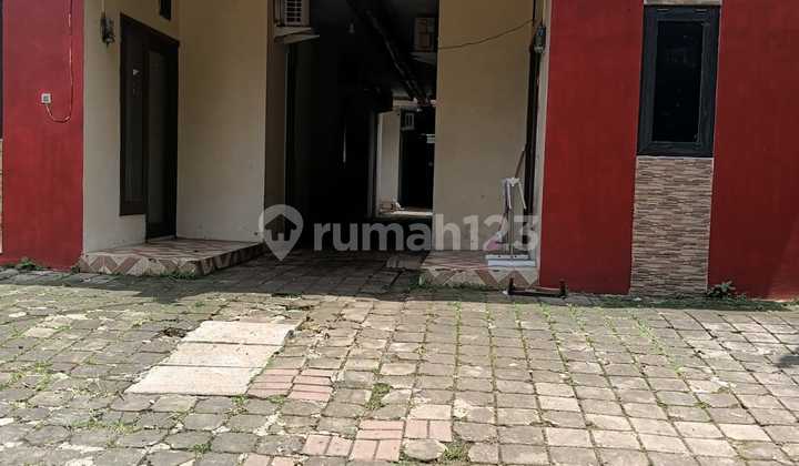 INVESTASI KOST AKTIF CIBUBUR! | 12 Pintu Fully Furnished AC | Dekat Mall Ciputra & Pintu Tol INVESTASI KOST AKTIF CIBUBUR! | 12 Pintu Fully Furnished AC | Dekat Mall Ciputra & Pintu Tol