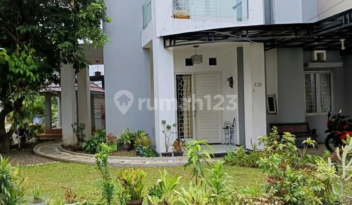 HIGHLY RECOMMENDED! 2-Story 5+1 Bedroom House in Strategic Cibubur Cluster, Just Steps Away from Ciputra Mall & Jatikarya Toll Road 2