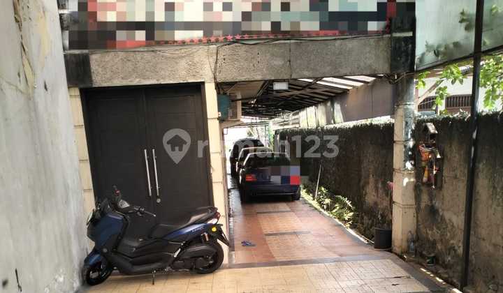 Investasi Properti Strategis! Tanah dan Bangunan Komersial di Ciledug, Dekat Bintaro & Graha Raya