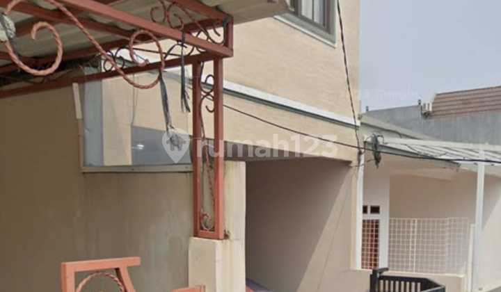 Sell Fast! 2.5-Story Ready-to-Occupy House in Pesanggrahan, South Jakarta | Land Area 57m² | Near Ciledug Raya 2