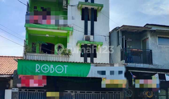 dijual: Rumah 3 Lantai Di Cipete Utara, Jaksel. 4 Kamar Tidur, Lokasi Super Strategis! dijual: Rumah 3 Lantai Di Cipete Utara, Jaksel. 4 Kamar Tidur, Lokasi Super Strategis!