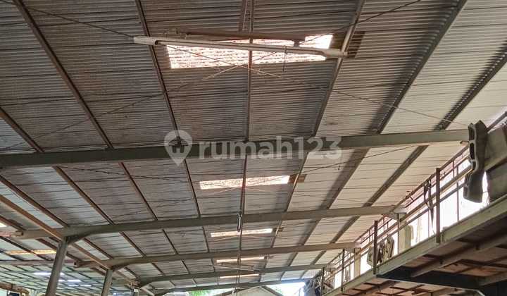 For Rent Land + Ex-Workshop Building on Ciledug Raya - Strategic Location, Suitable for Business For Rent Land + Ex-Workshop Building on Ciledug Raya - Strategic Location, Suitable for Business