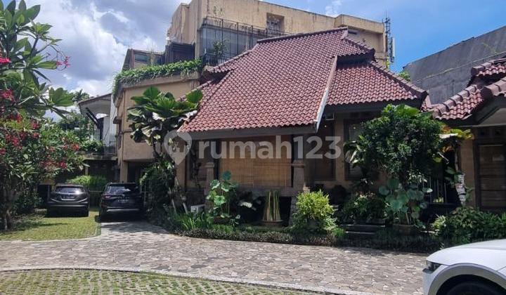 Harga Turun! Jual Cepat Tanah & Bangunan Hoek Kemang Raya Jakarta LT 1175m² (Potensi Komersial)