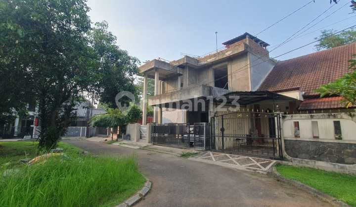 Jual Cepat! Rumah Super Luas (±500m²) 3 Lantai, 2 SHM - Selesaikan Sesuai Selera Anda! Jual Cepat! Rumah Super Luas (±500m²) 3 Lantai, 2 SHM - Selesaikan Sesuai Selera Anda!